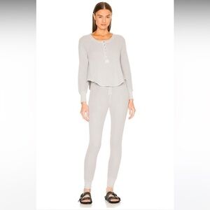 Tularosa Green‎ The Vista Legging in Stone Grey Size Small